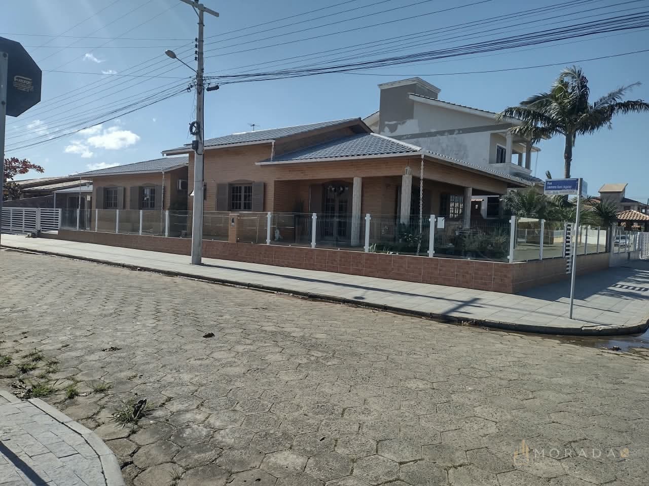 Casa para venda, 225m², com 3 dormitórios - zona sul, Balneário Rincão