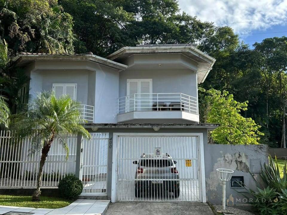 Casa para venda, 288,8m², com 3 dormitórios - Mina Brasil, Criciúma